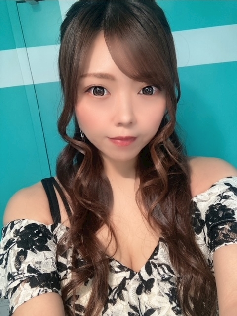 夏樹 あや