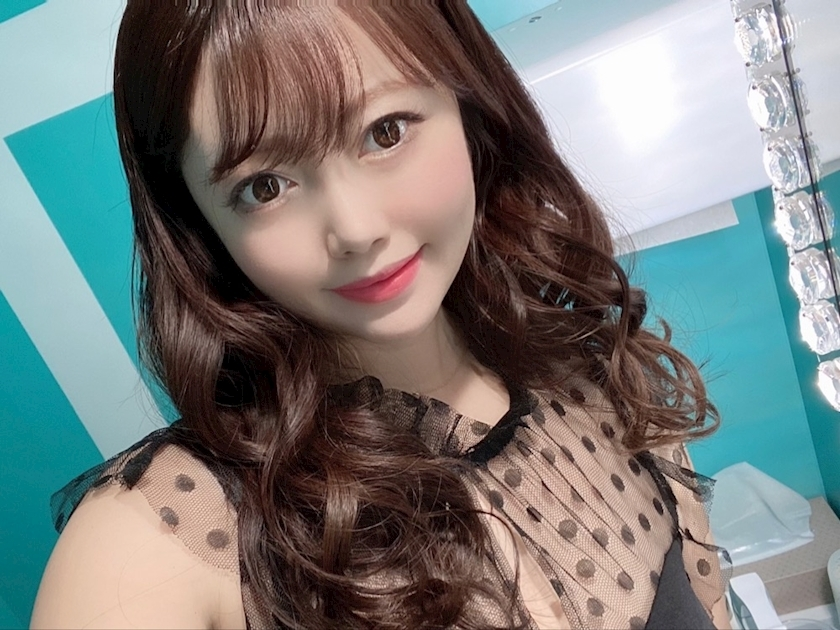 妃 えりな