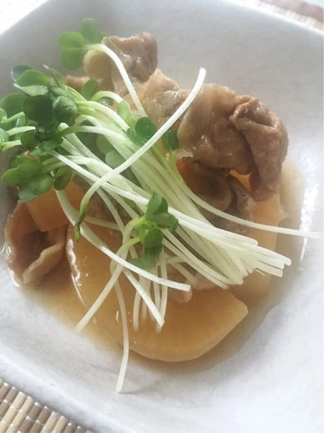 蓮見 リア