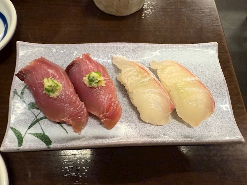 朝倉 しおり