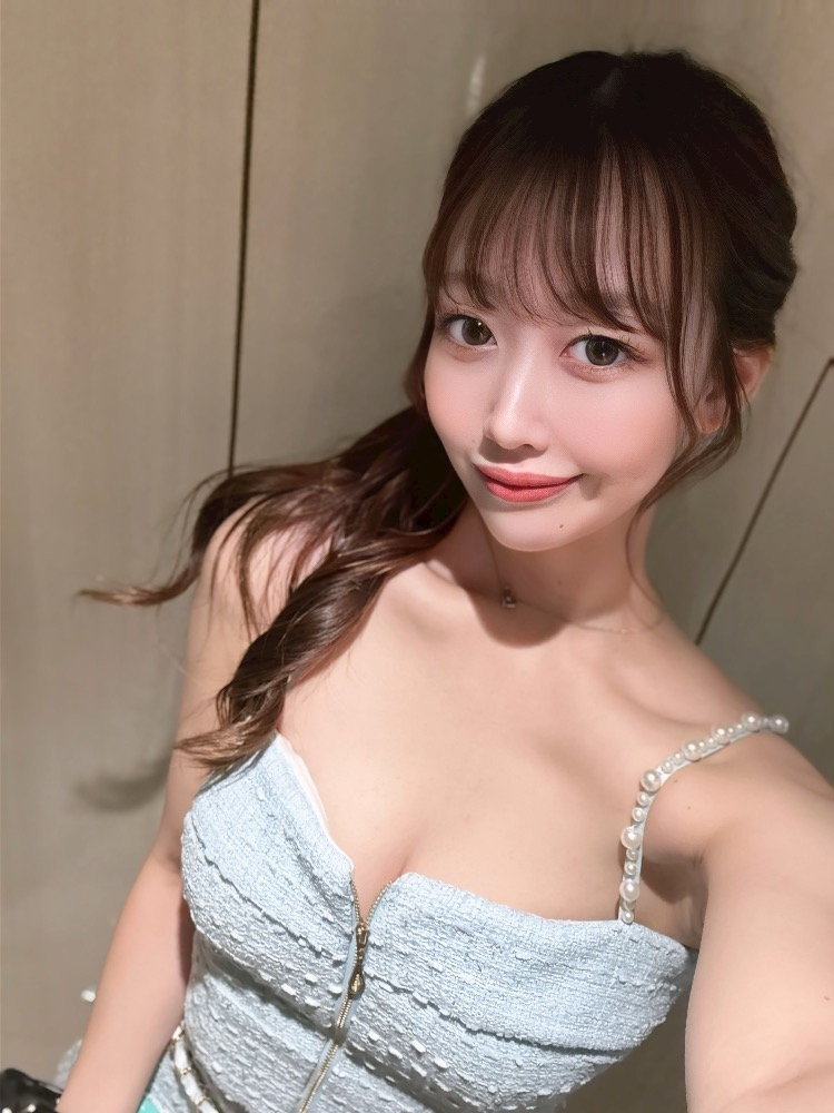 乙川 ゆあ