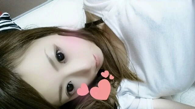 妃 えりか