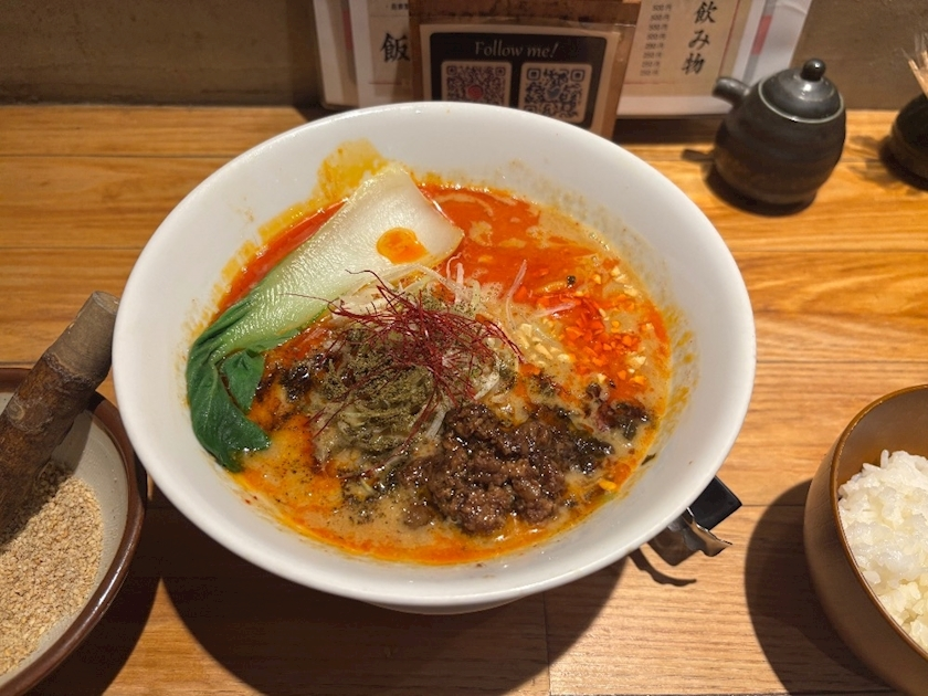めい