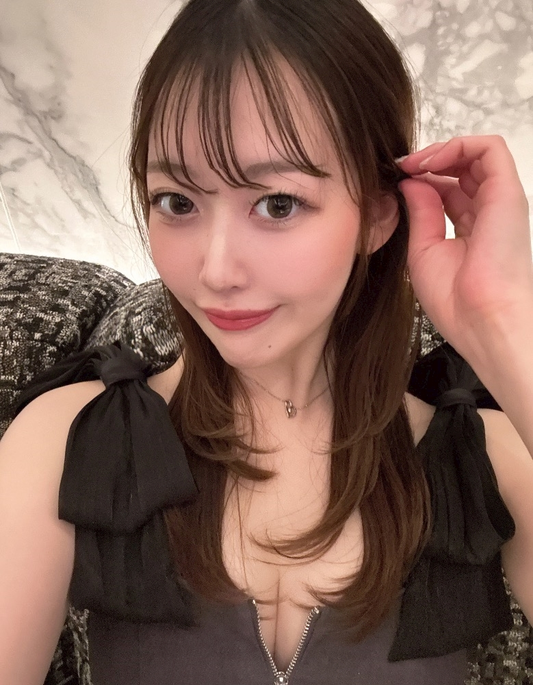 乙川 ゆあ