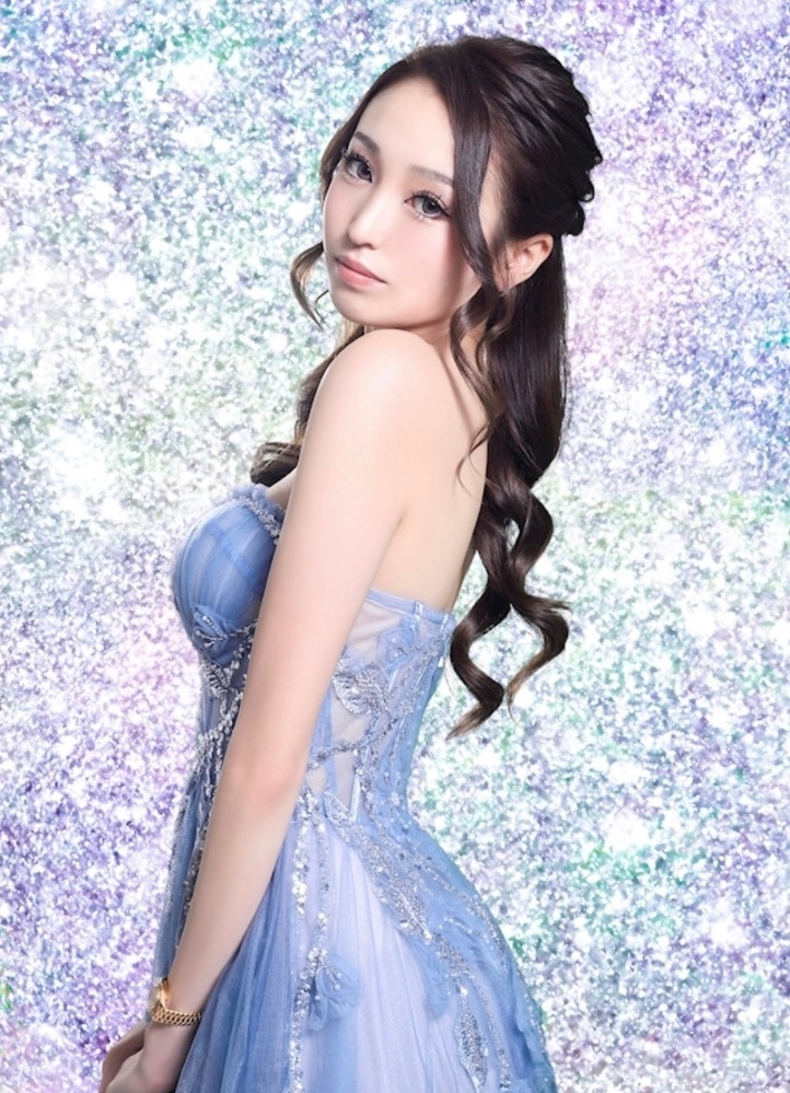 愛羽 仁美