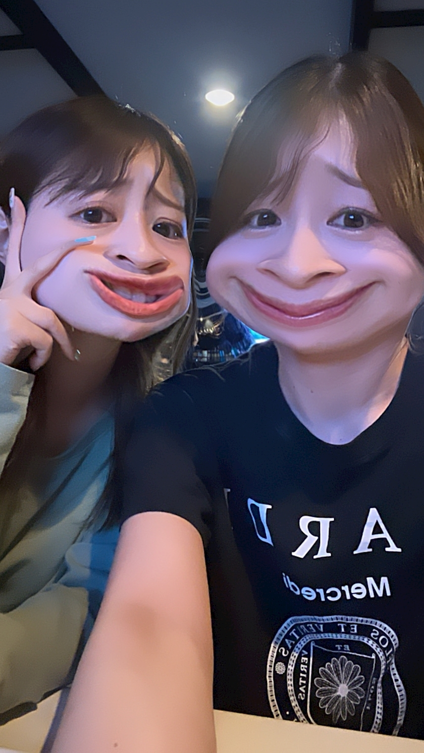 麗日 ひな