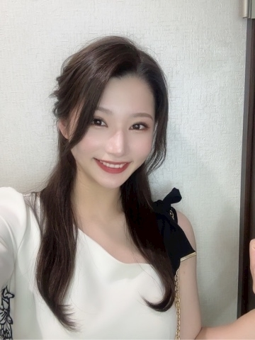 足立 はな