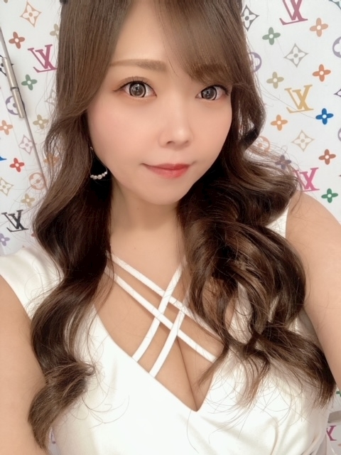 夏樹 あや