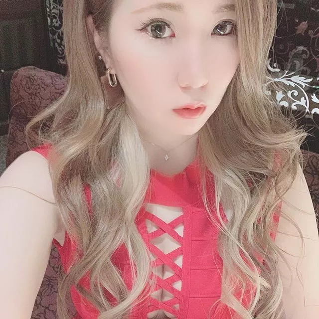 海咲  佑奈