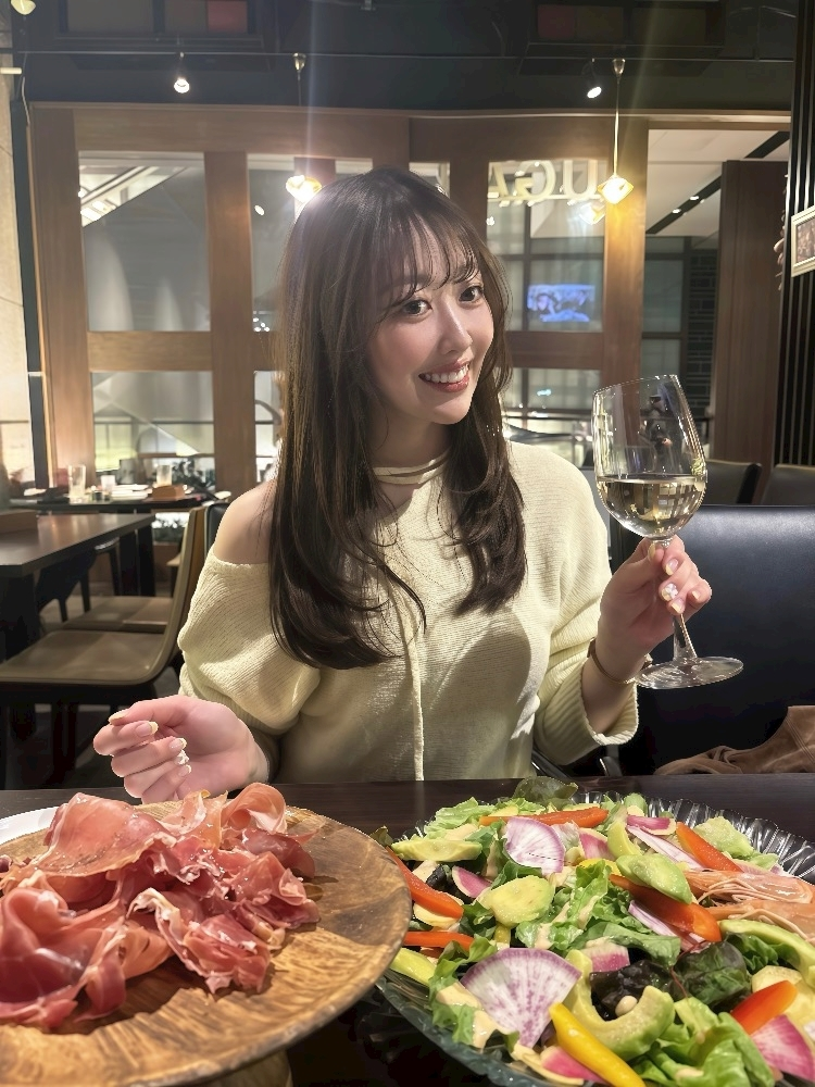 乙川 ゆあ
