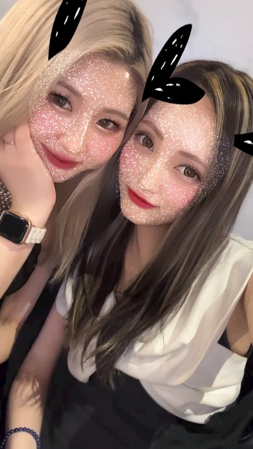 あや