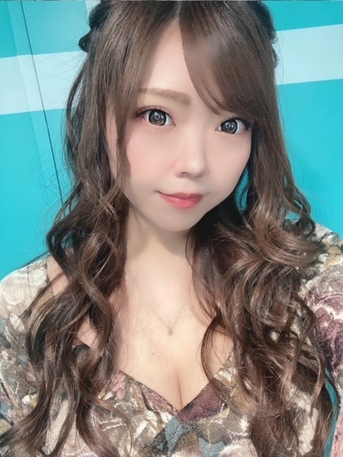 夏樹 あや