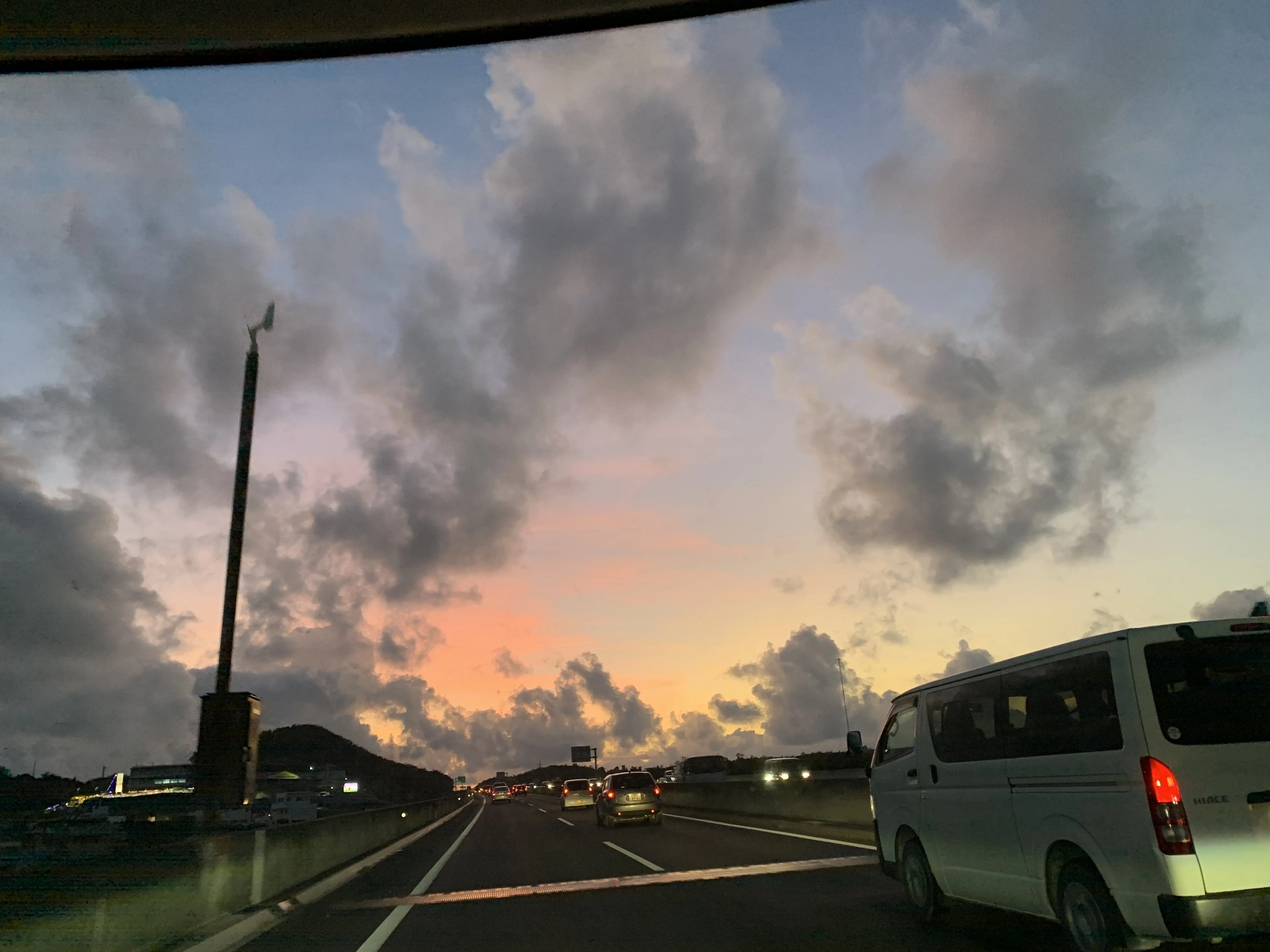 純