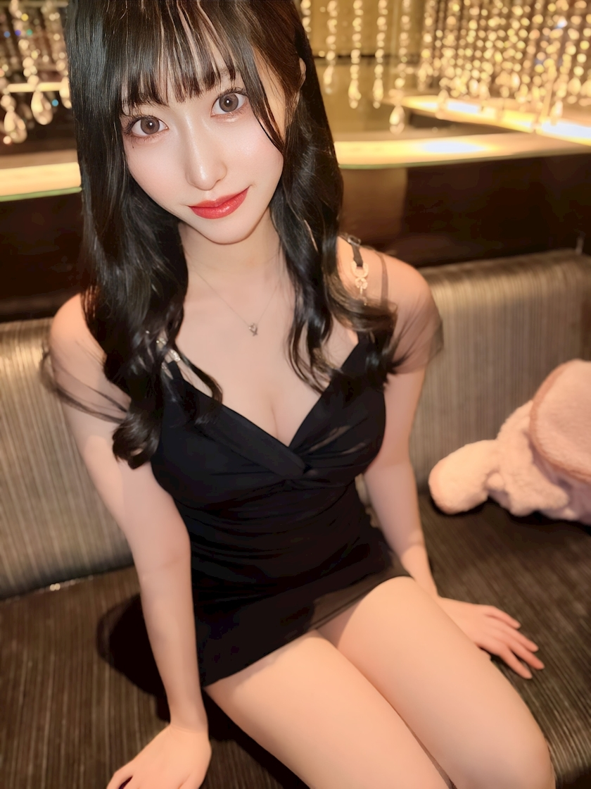 天乃 りさ