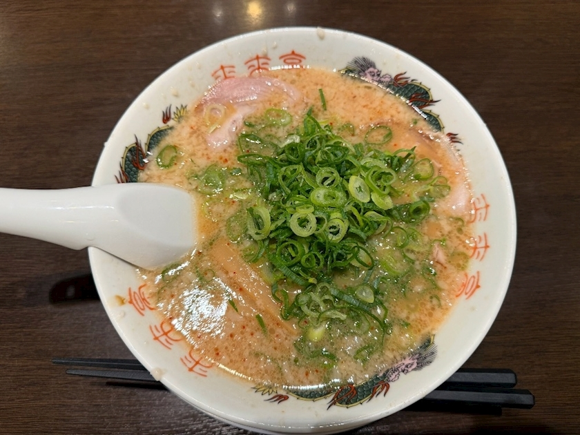 朝倉 しおり