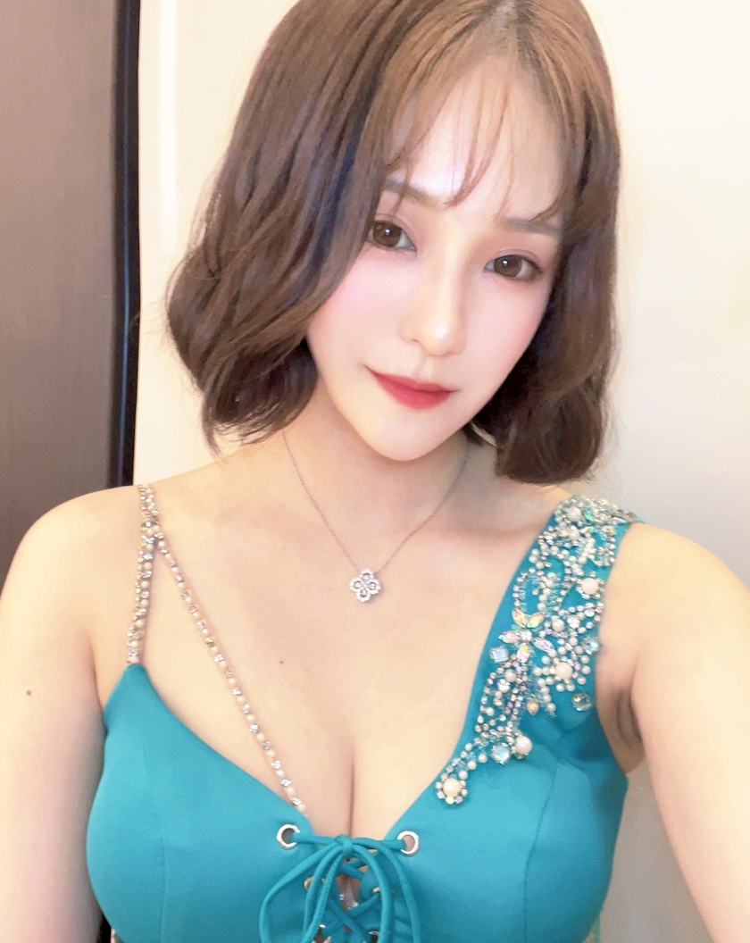 黒川 すみれ