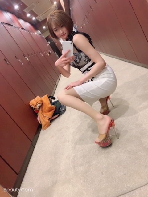 妃乃 すず