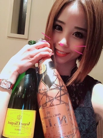 美波 なつ