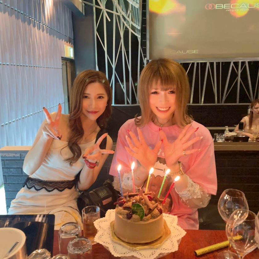 愛羽 仁美