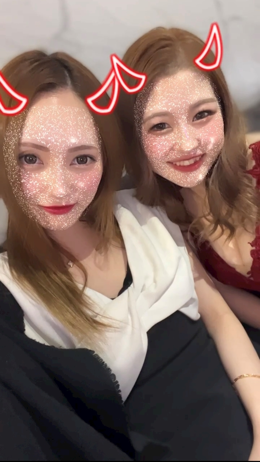 あや