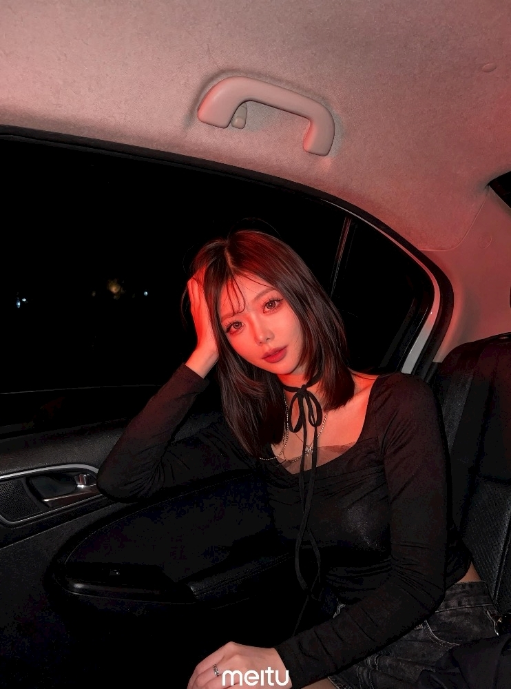 三鷹 真綺