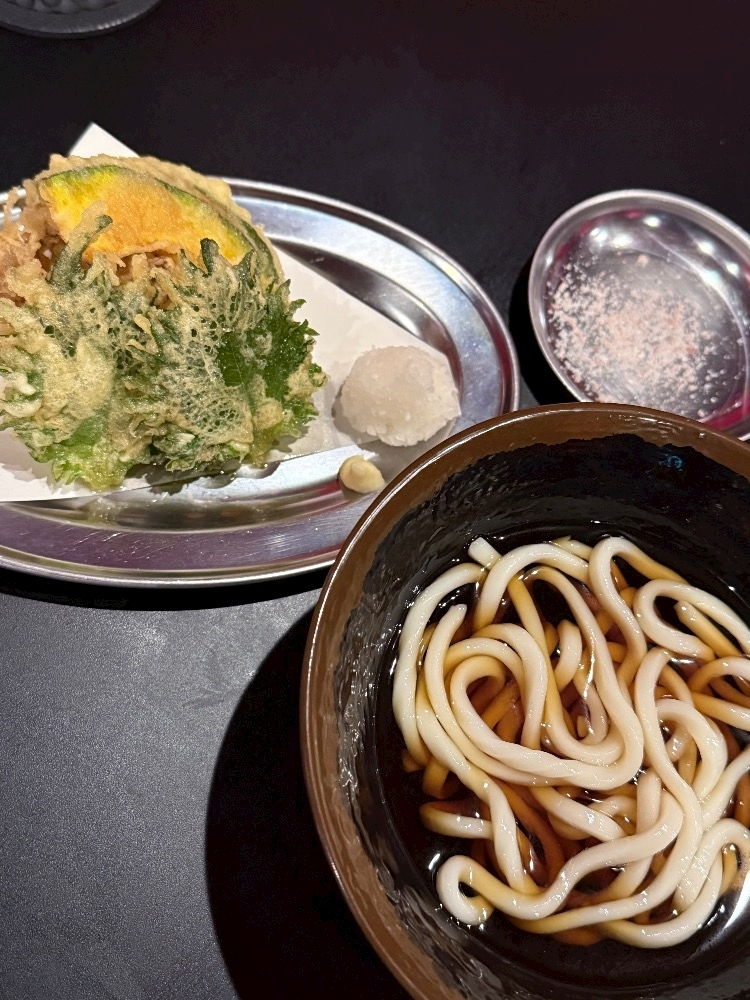 シイナ