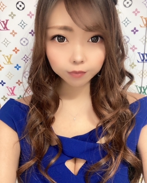 夏樹 あや