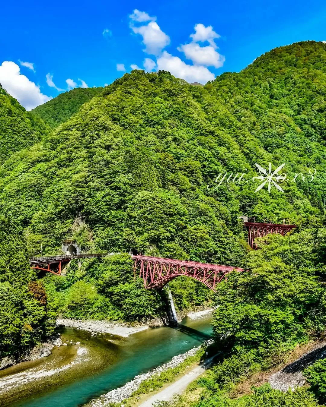 神崎　唯