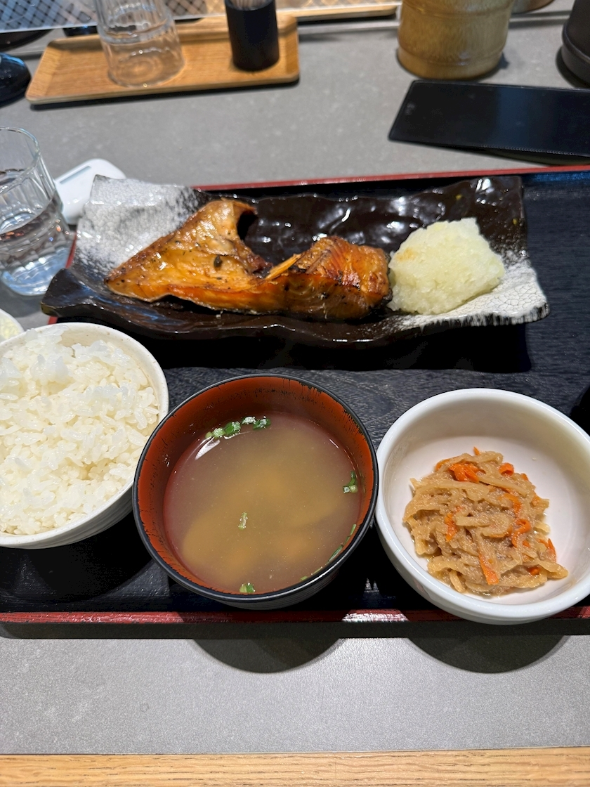 美波 あいか