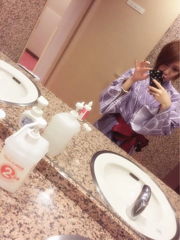 蓮見 リア