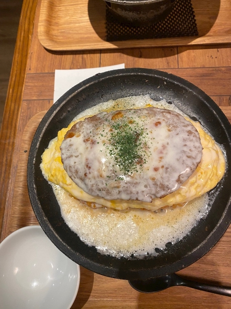 にこ