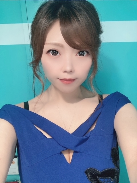 夏樹 あや