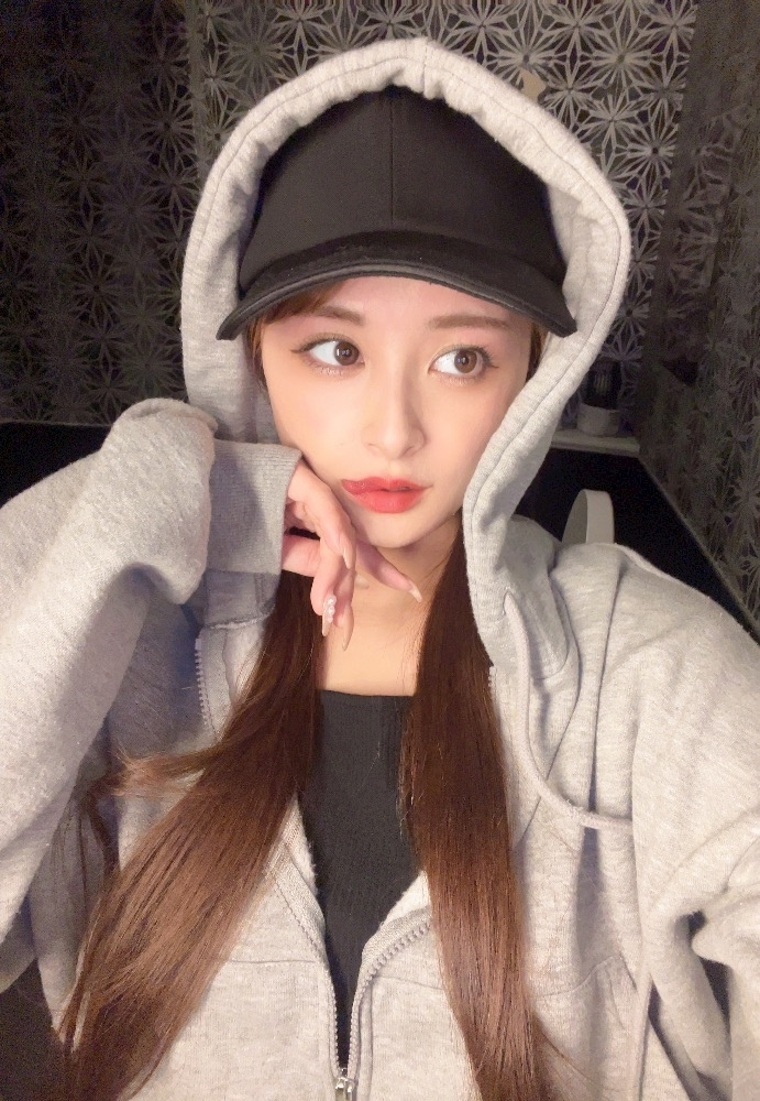 七瀬 なな