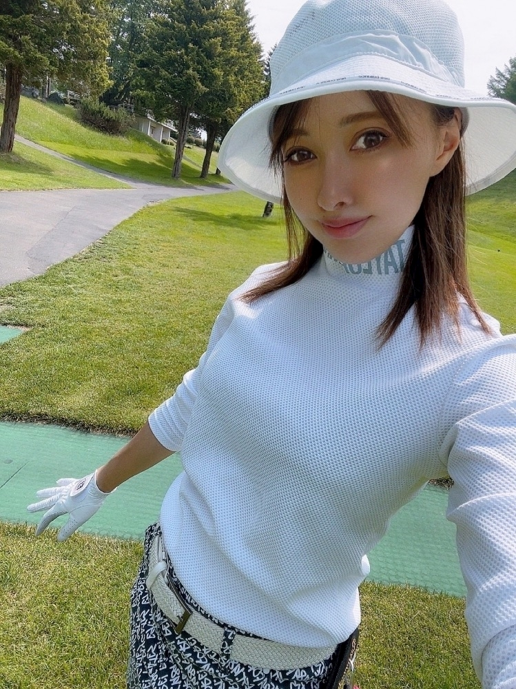 夏目 りょうこ