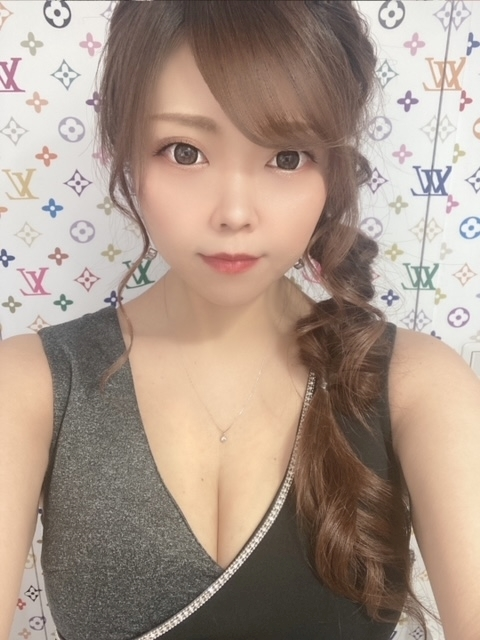 夏樹 あや