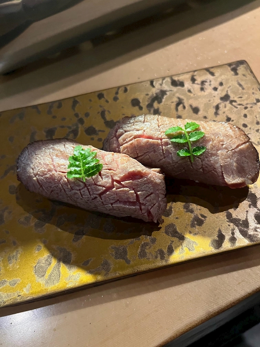 黒輝 りさ