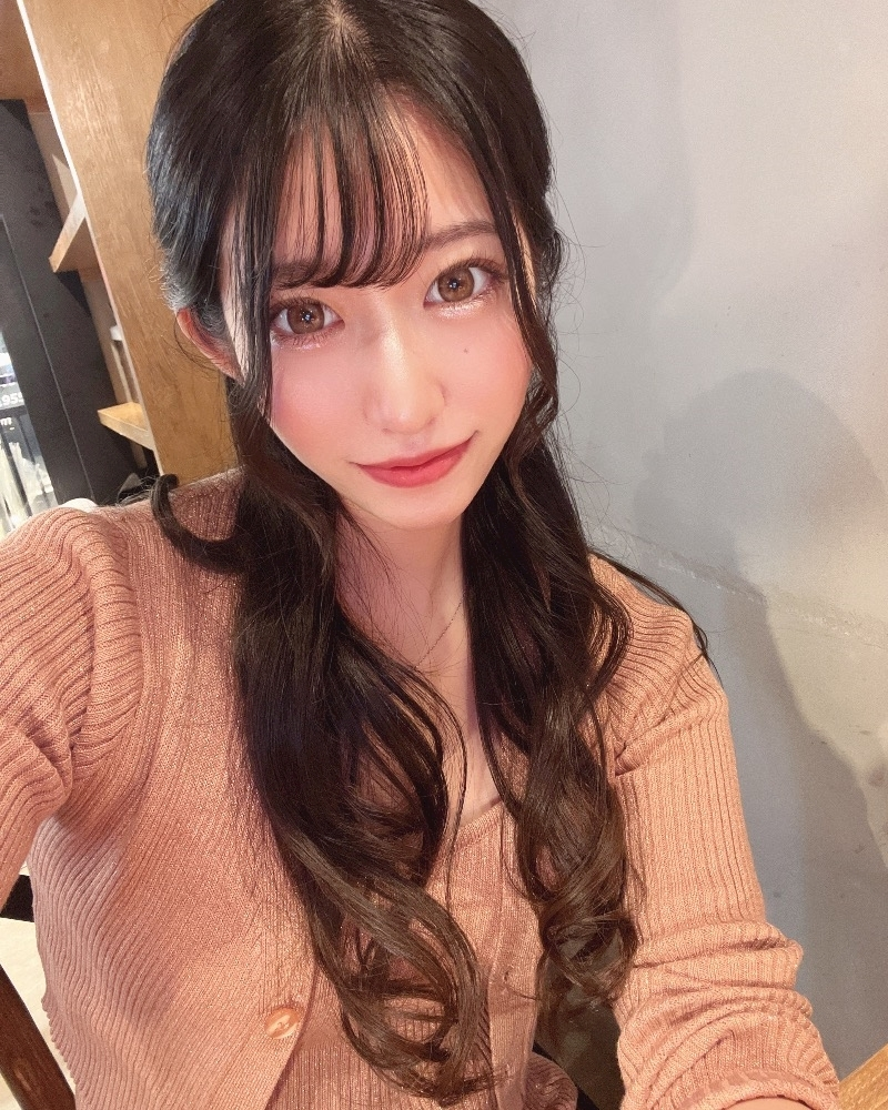天乃 りさ