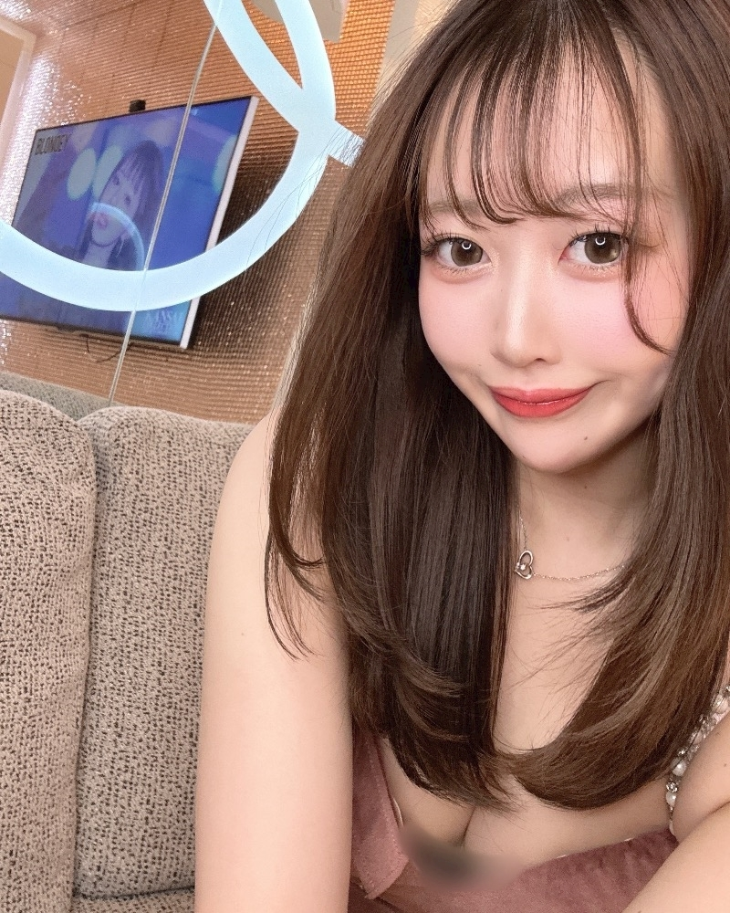 乙川 ゆあ