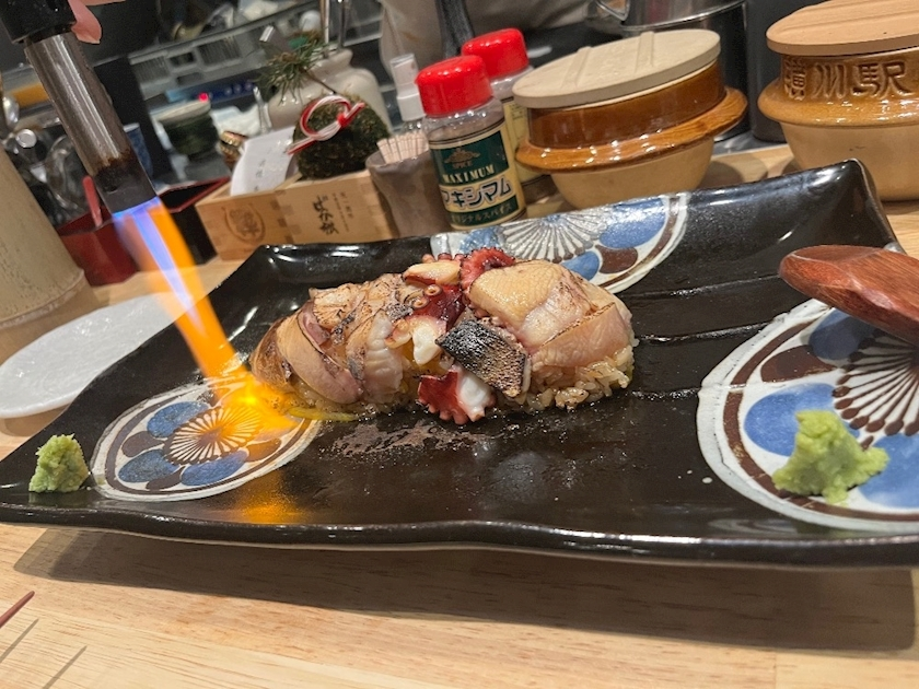 葉月 ひろみ