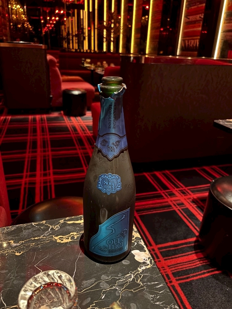 ナギ