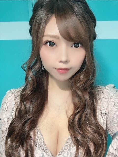 夏樹 あや