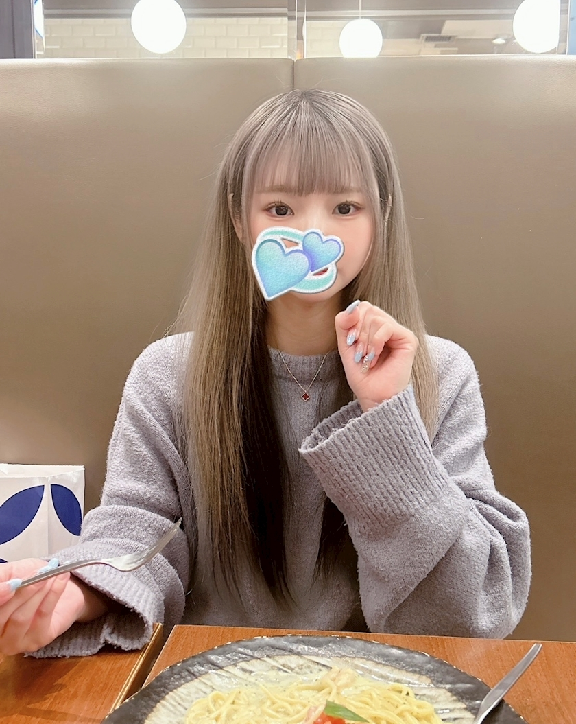 あみな
