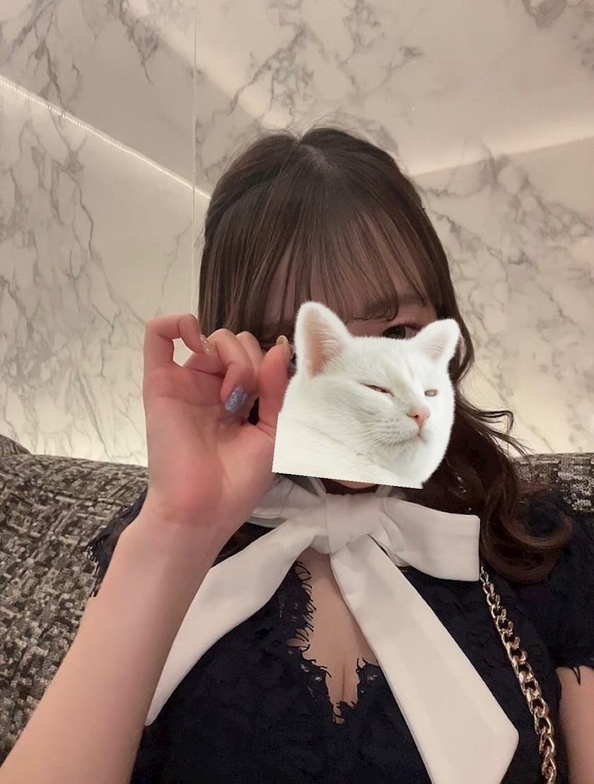 乙川 ゆあ