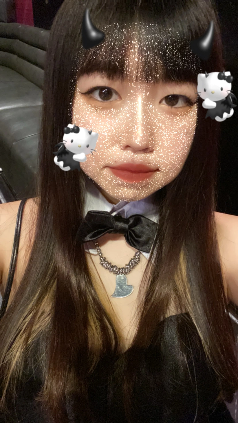 ひぃな