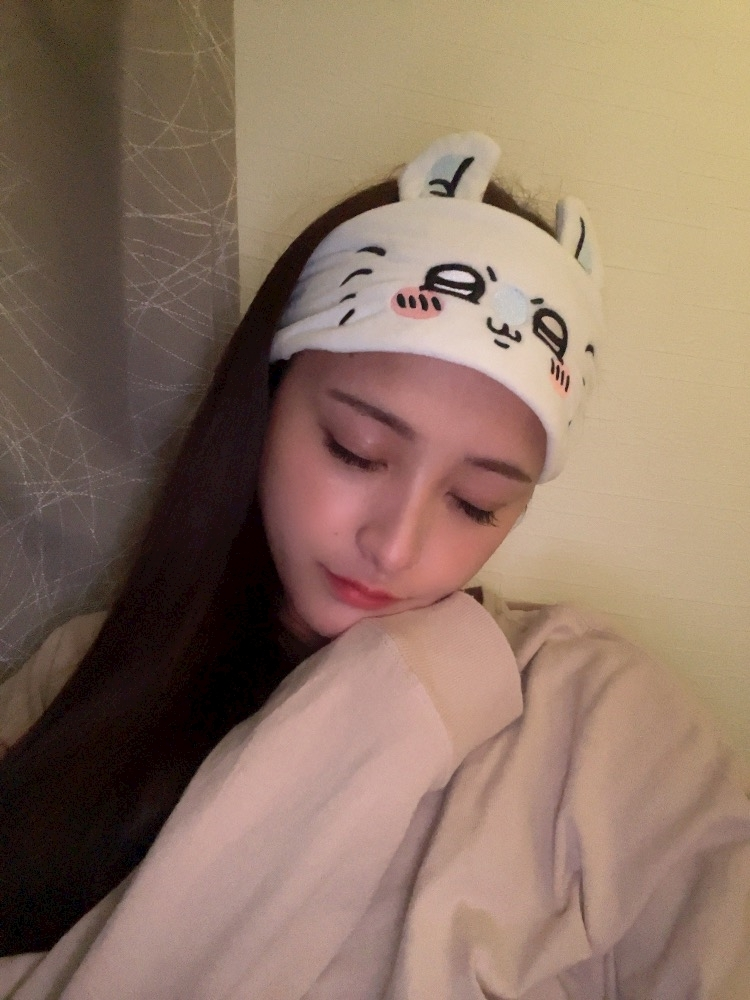 七瀬 なな