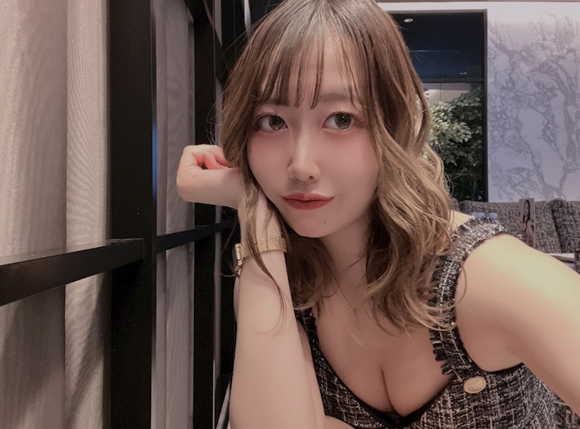 乙川 ゆあ