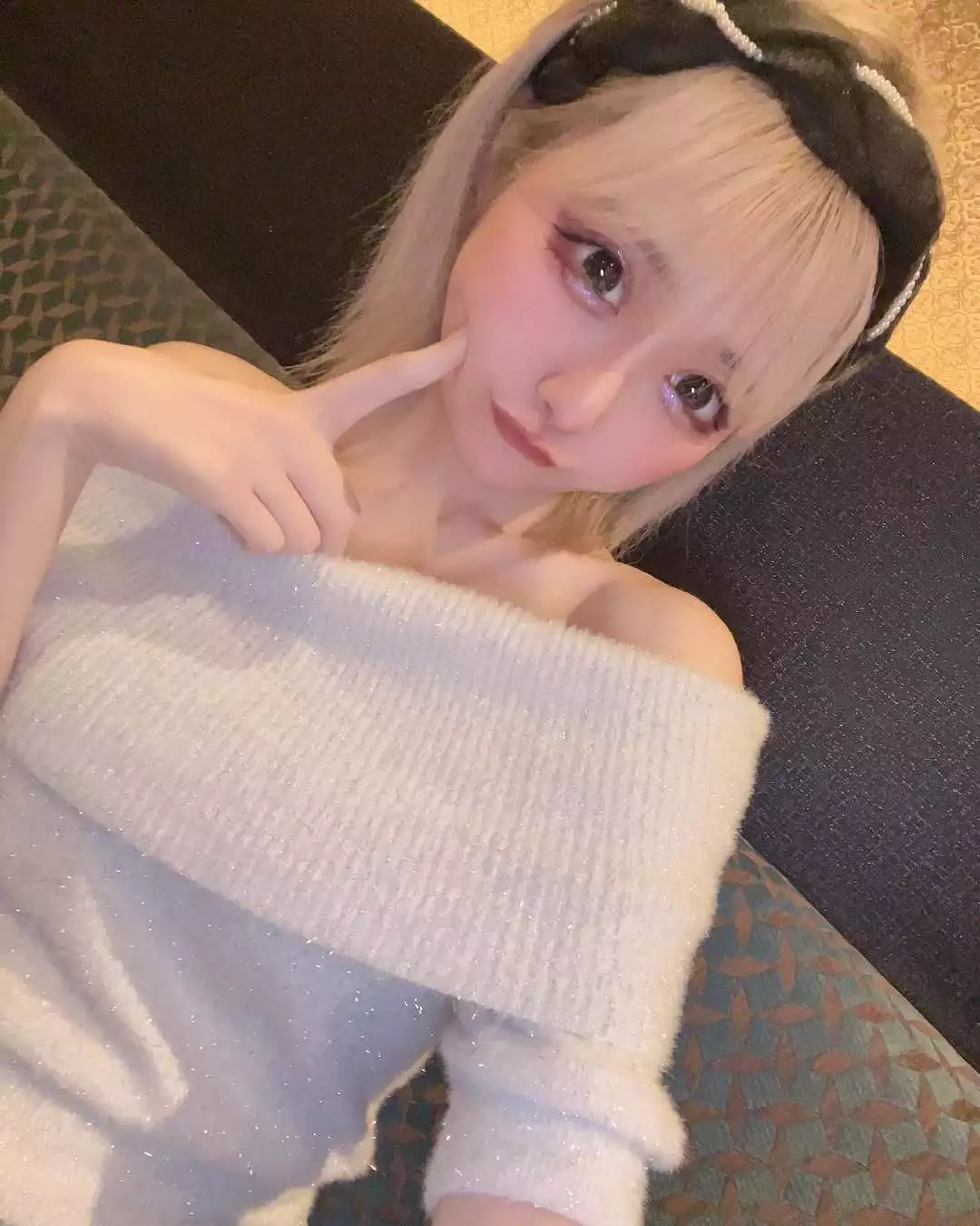 雛鶴 めい