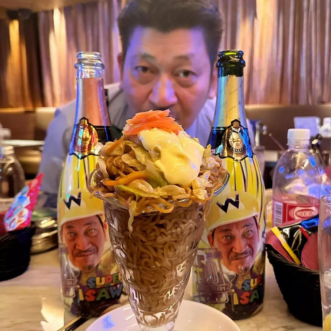 とも