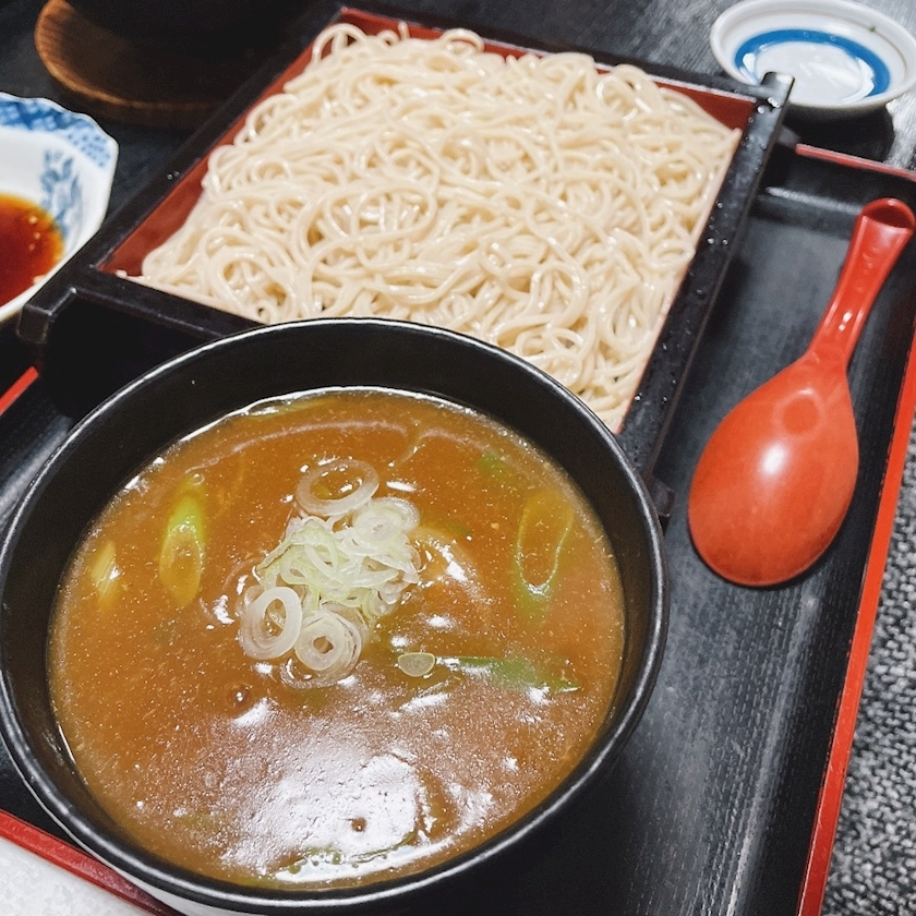 愛羽 仁美