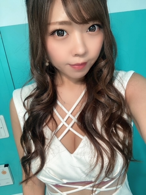 夏樹 あや